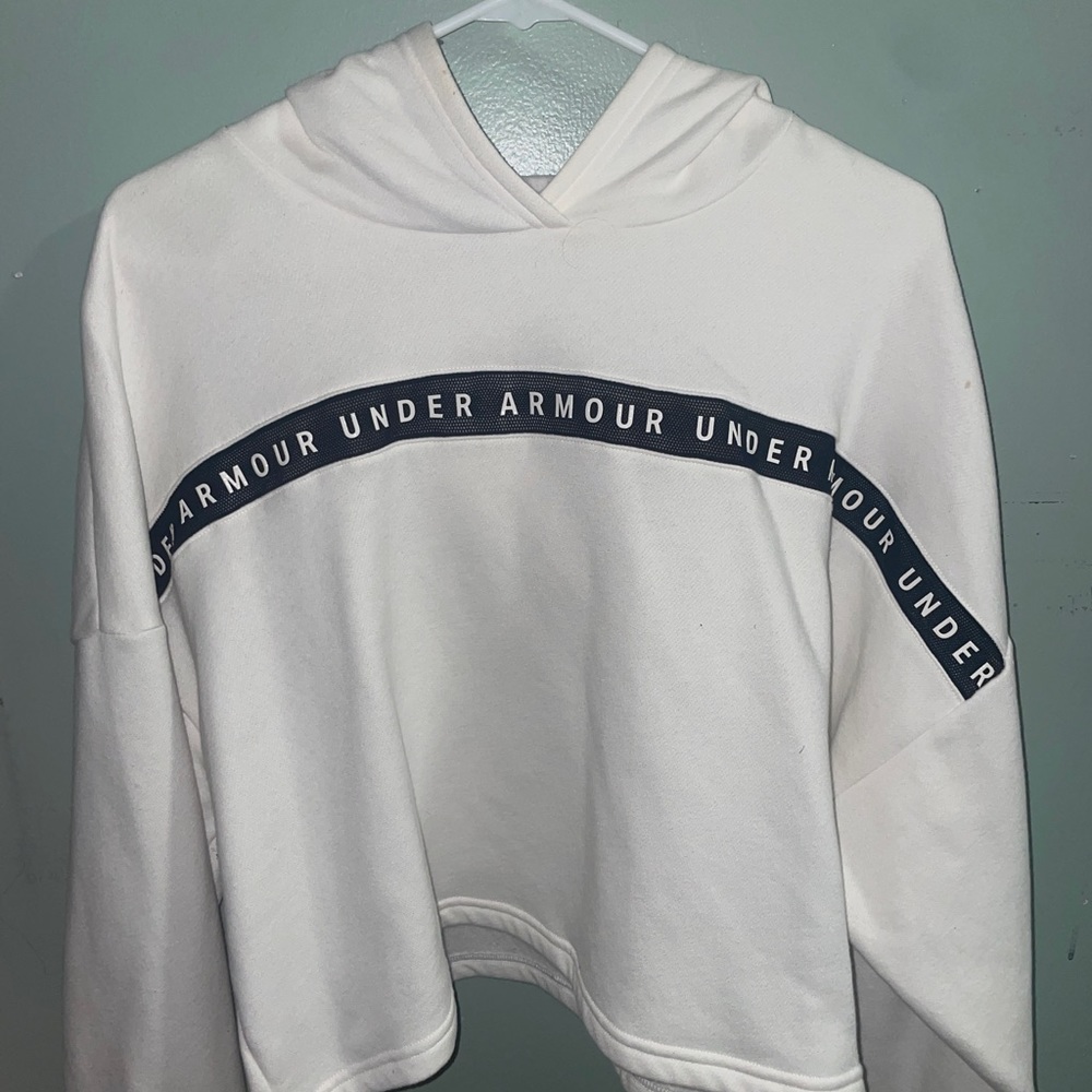 Under Armour, Size Medium, Taped Logo Cropped Active Hoodie.
